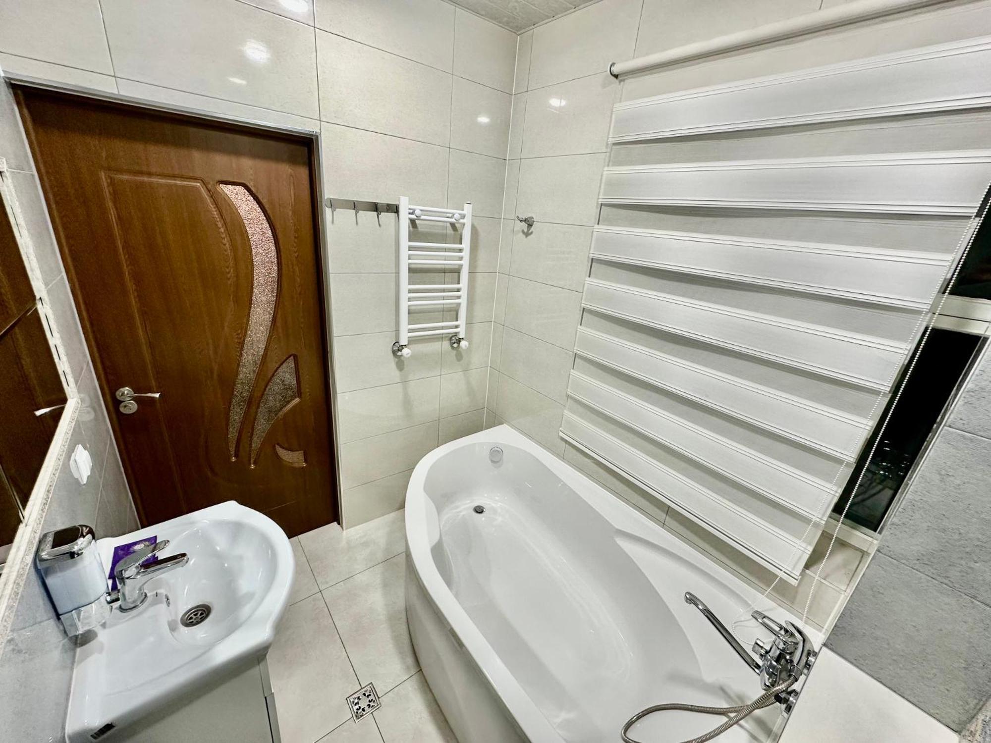 Tadevosyan Guest House Бжні Екстер'єр фото