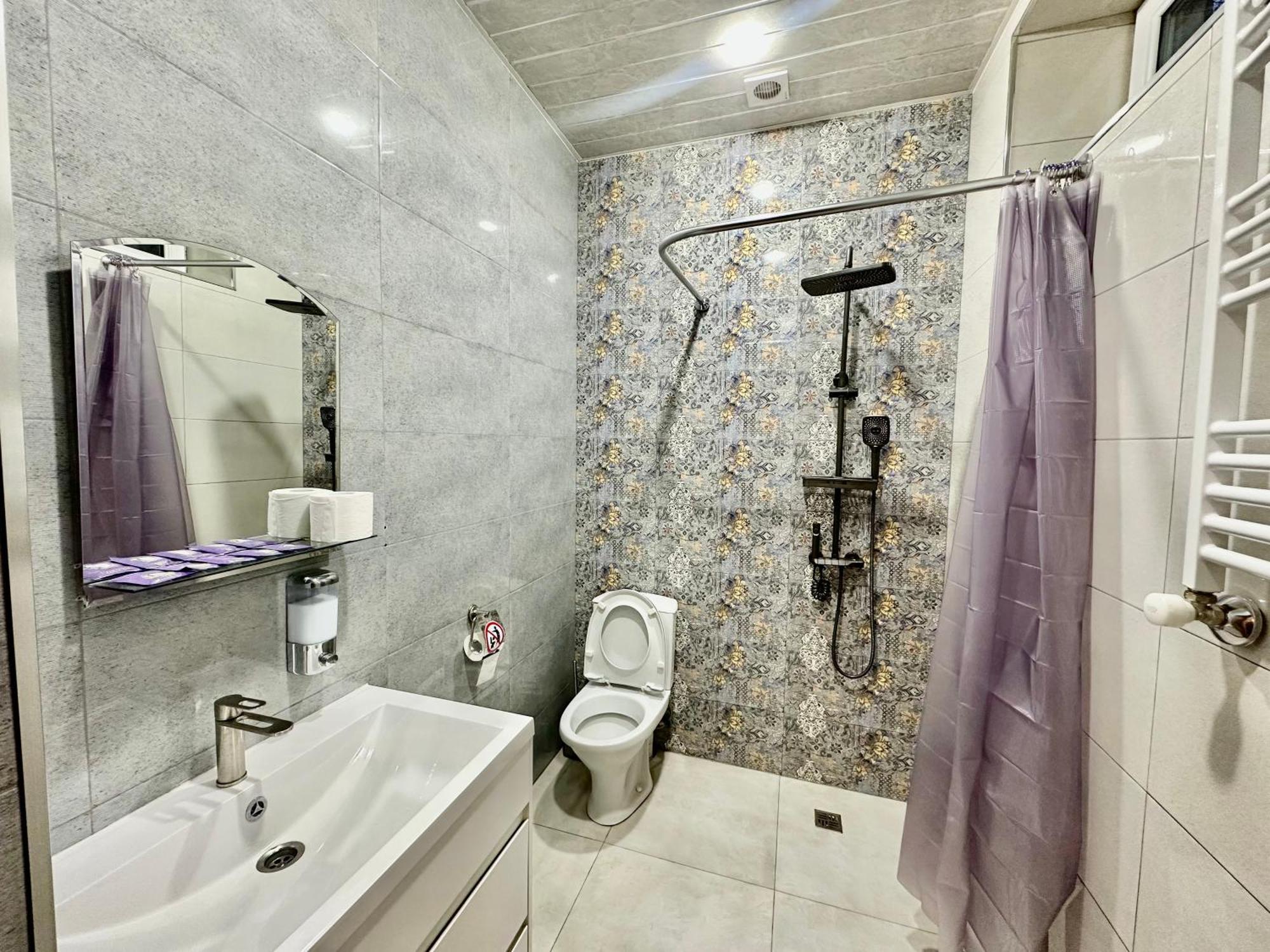 Tadevosyan Guest House Бжні Екстер'єр фото