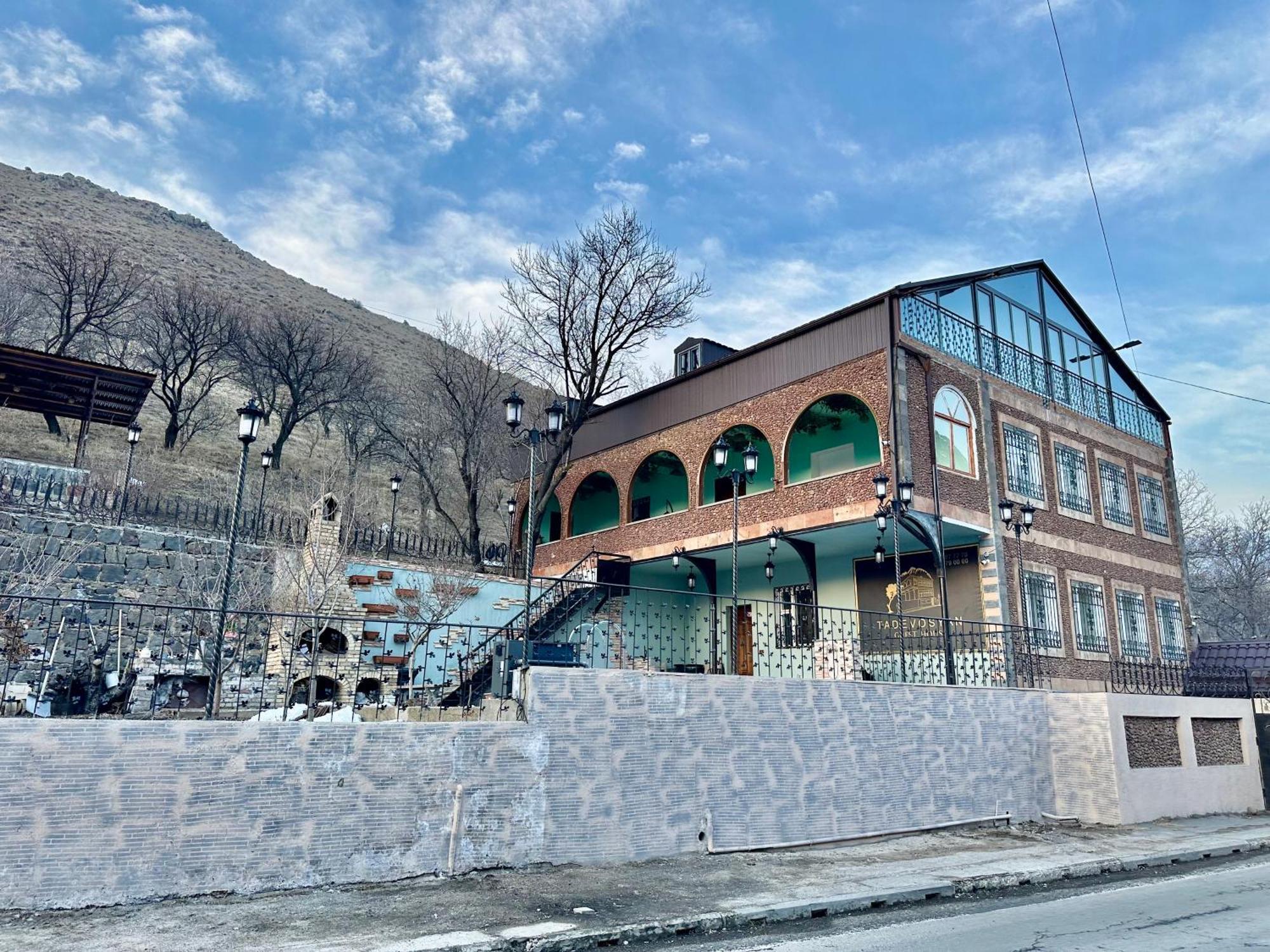 Tadevosyan Guest House Бжні Екстер'єр фото